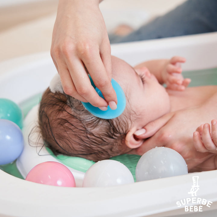 Baignoire bébé pliable avec transat de bain et thermomètre - 5 balles offertes - Superbe Bébé